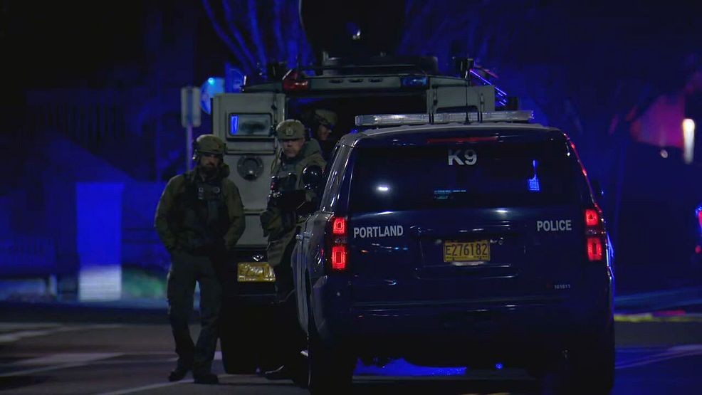 Image for story: Two Portland police officers shot, search for shooter underway