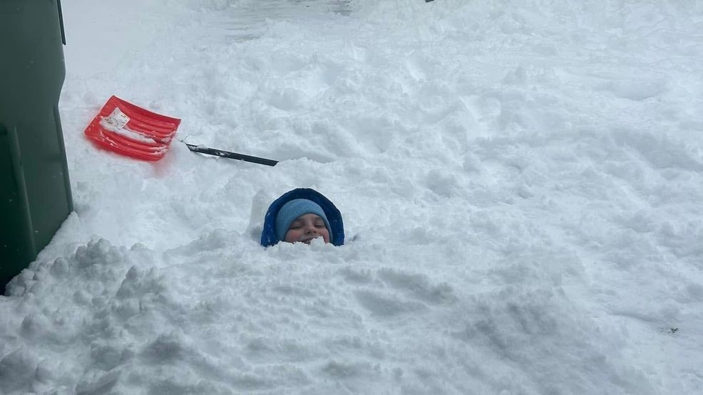 Image for story: History in the making? Winter storm threatens record-breaking snowfall in Cincinnati