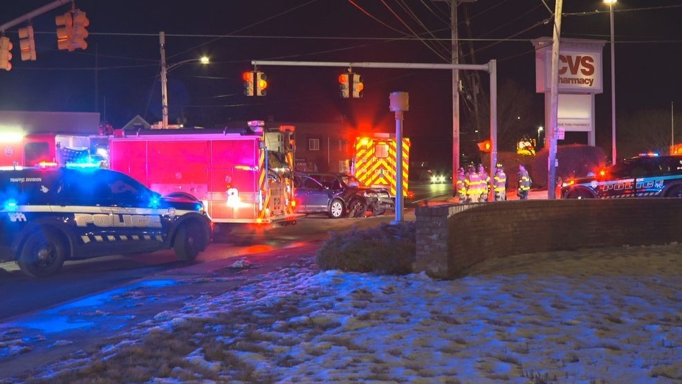 Image for story: One person injured in Warwick crash 