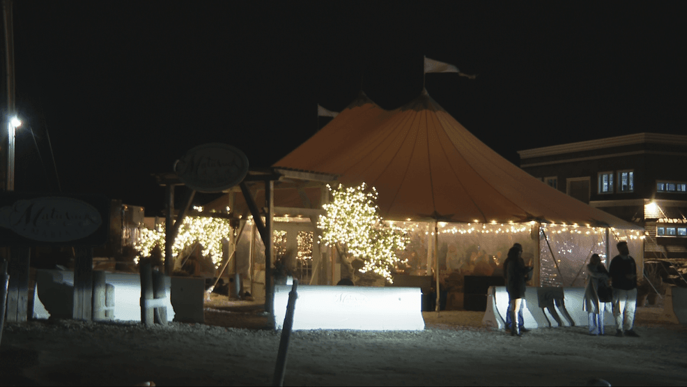 Image for story: Matunuck Oyster Bar serves outdoor meals for last time before new location opens