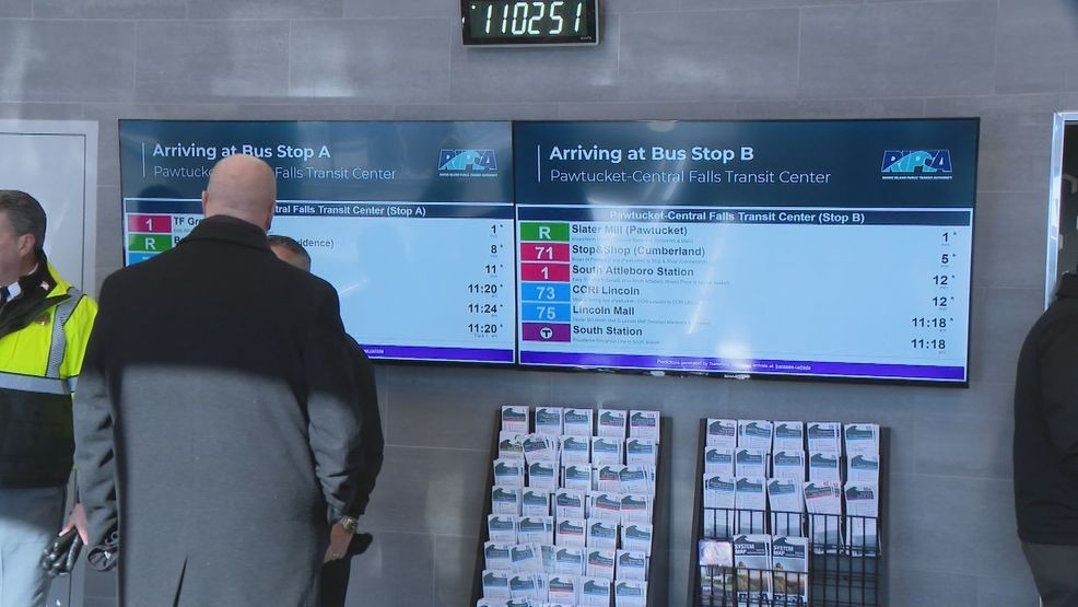 Inside the Pawtucket-Central Falls Transit Center passenger amenity building. (WJAR)