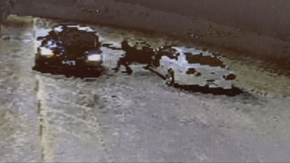 Image for story: Children returned minutes after car they were in was stolen