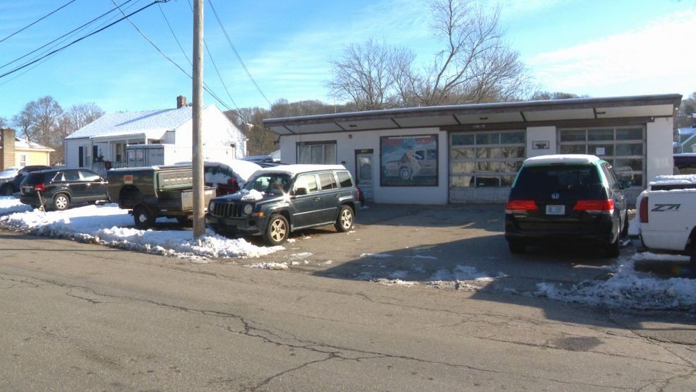 Image for story: Tiverton police identify 74-year-old man found dead 