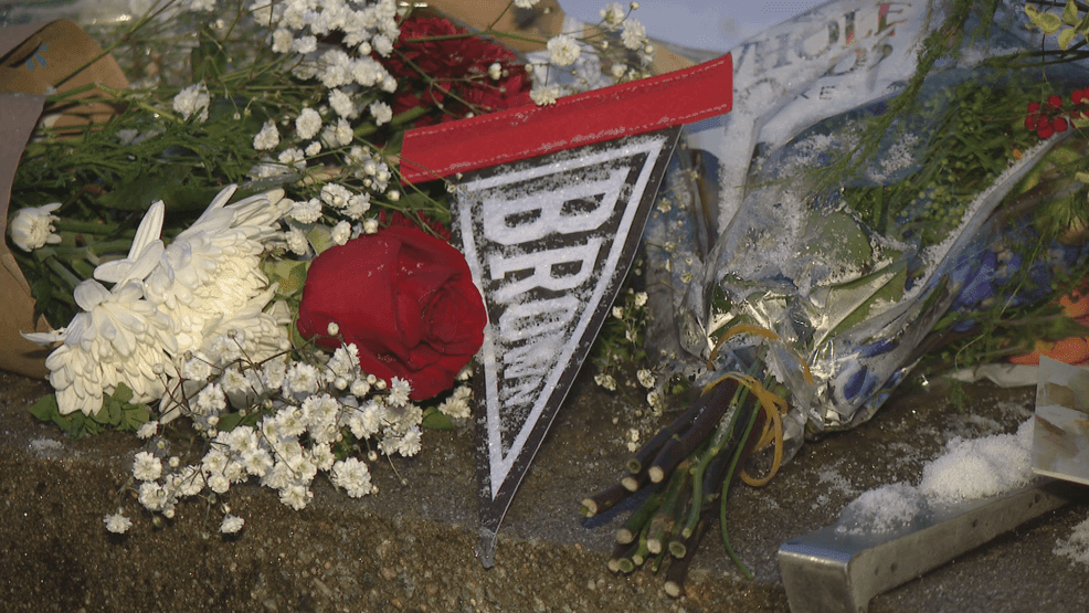 Image for story: Smiley says outside consultant will review city's response to Brown University shooting