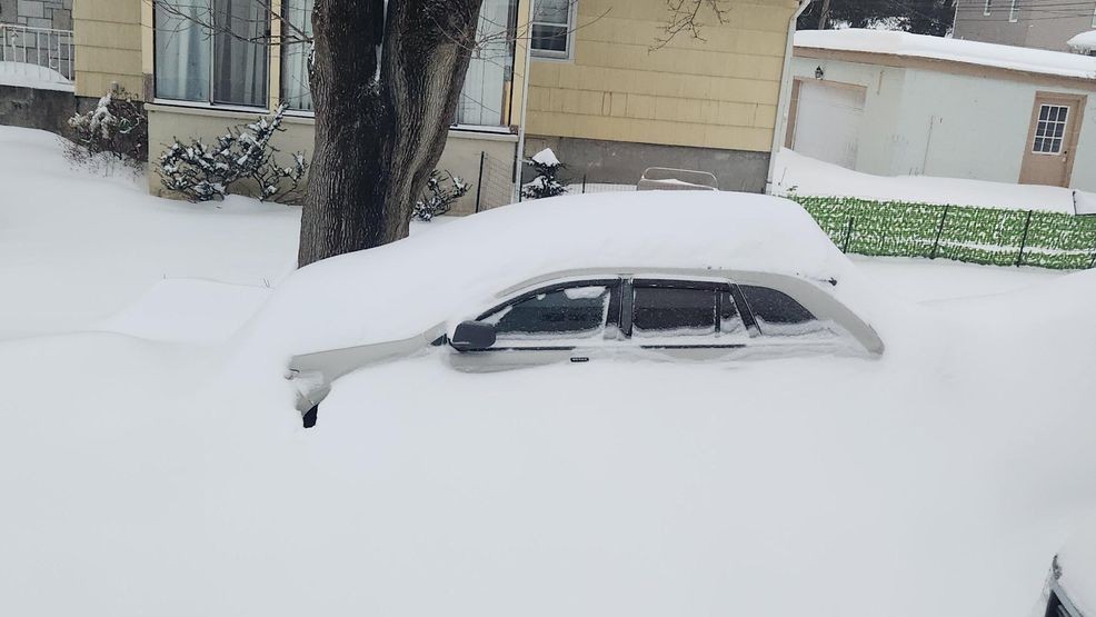 Image for story: More snow on the way as clean up continues Monday