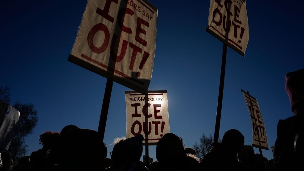 Image for story: NYC socialists mobilize 4,000 activists for rapid response to potential ICE operations