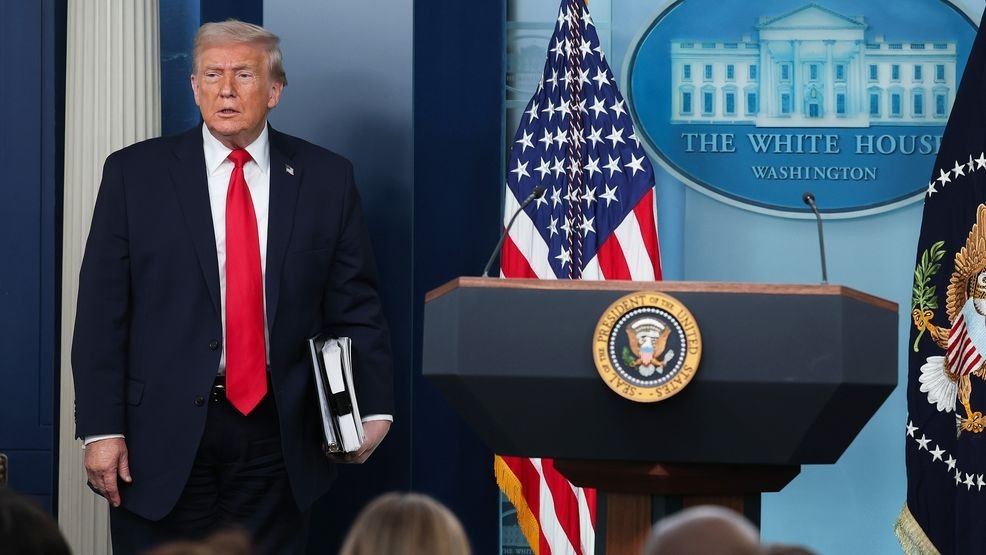 Image for story: Trump says the typical 'Trump account' could get up to $100,000 with contributions