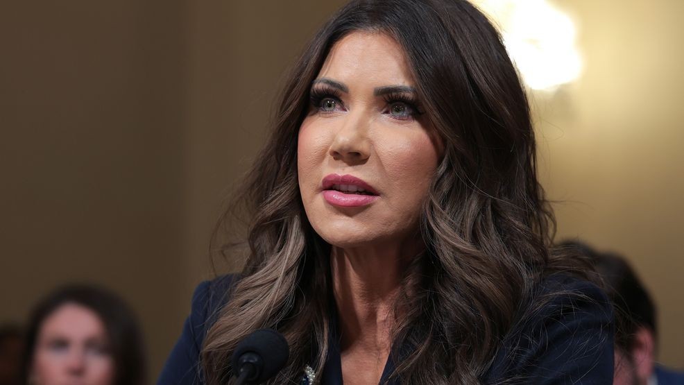 Image for story: DHS Secretary Kristi Noem ends Temporary Protected Status for Somali nationals