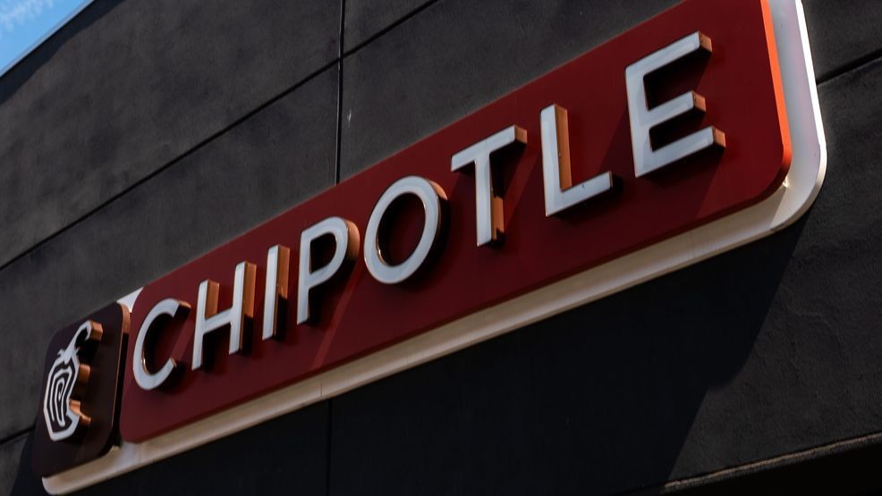 Image for story: Teen fatally shot in Chipotle bathroom near Temple University