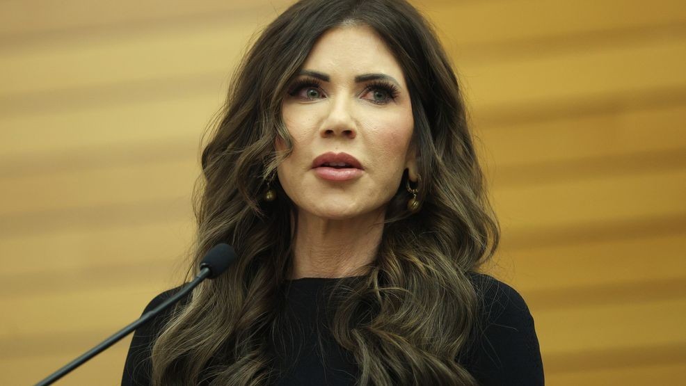 Image for story: DHS defends aggressive tactics in Minnesota, DOJ investigates church disruption