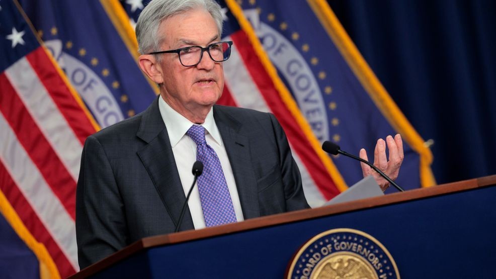 Image for story: Federal Reserve back to wait-and-see with steady inflation and growth